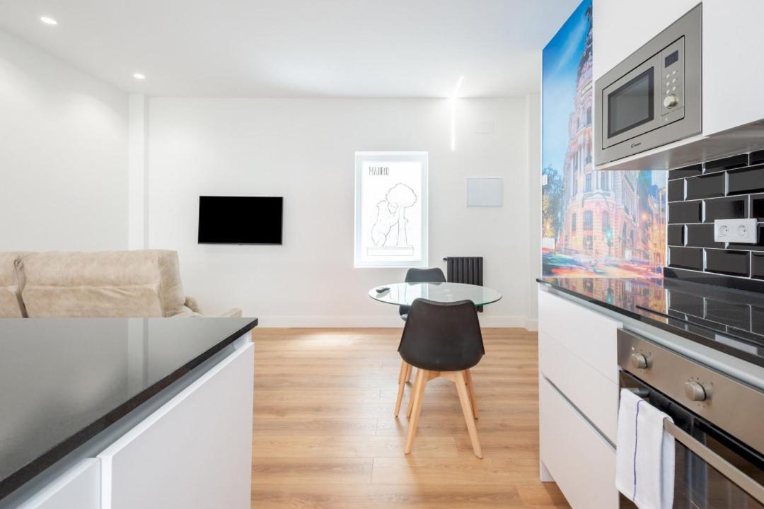 1 Bedroom 1 Bathroom Furnished - Salamanca - Modern - Mintystay Madrid Kültér fotó